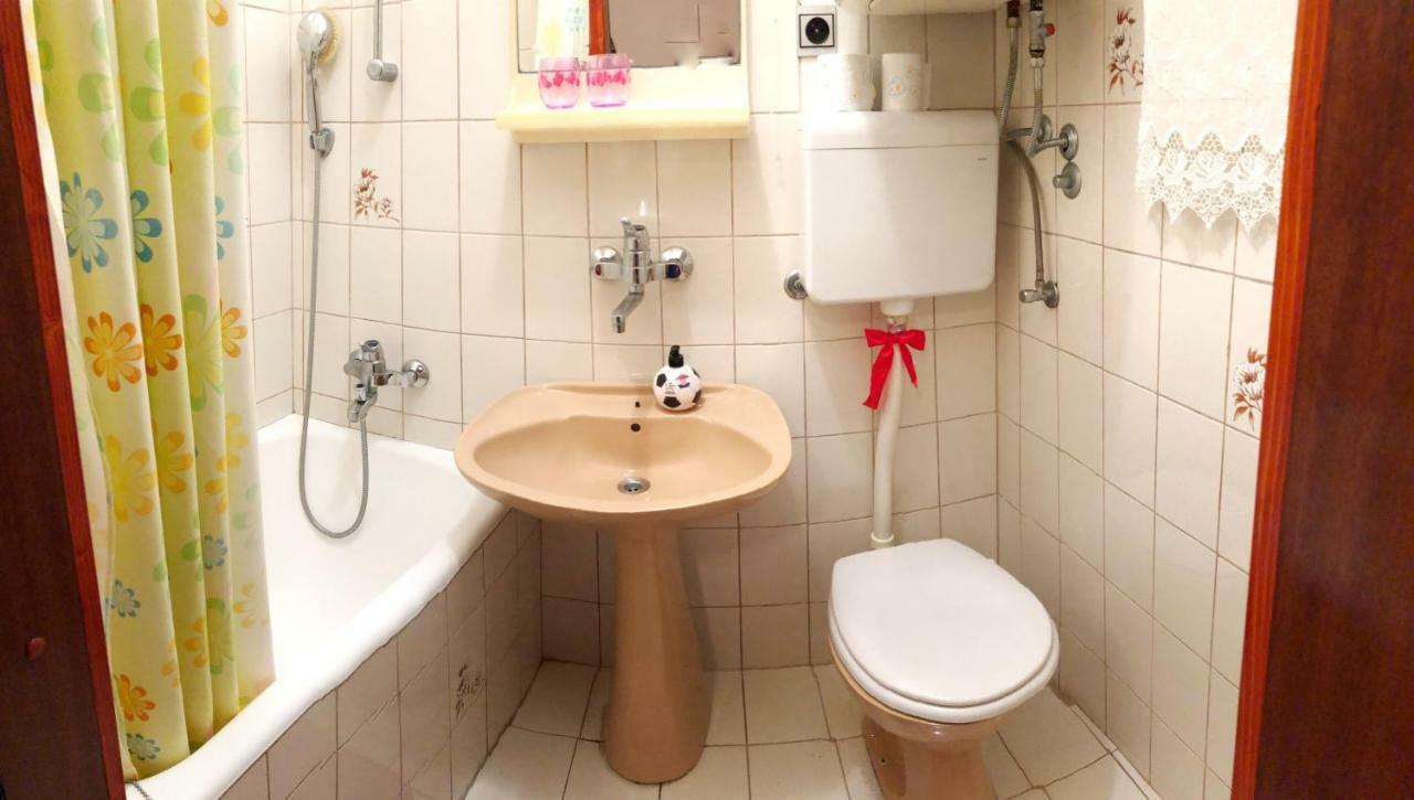 Guest House San Nikola Stari Grad  Buitenkant foto