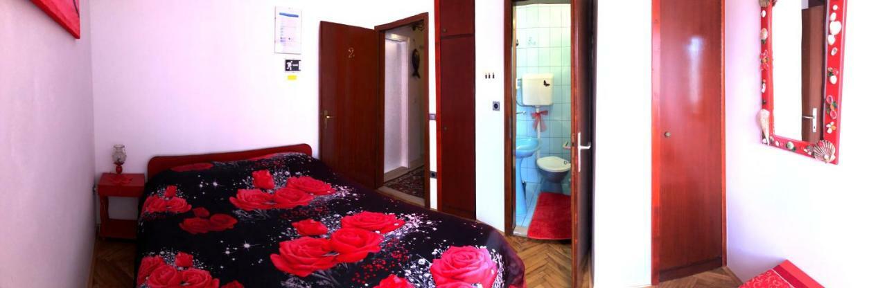 Guest House San Nikola Stari Grad  Buitenkant foto