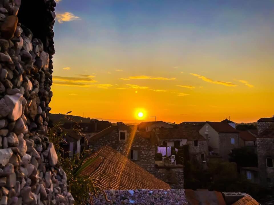 Guest House San Nikola Stari Grad  Buitenkant foto
